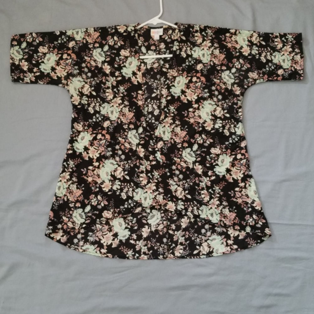 Lularoe Women's Shrug size 3